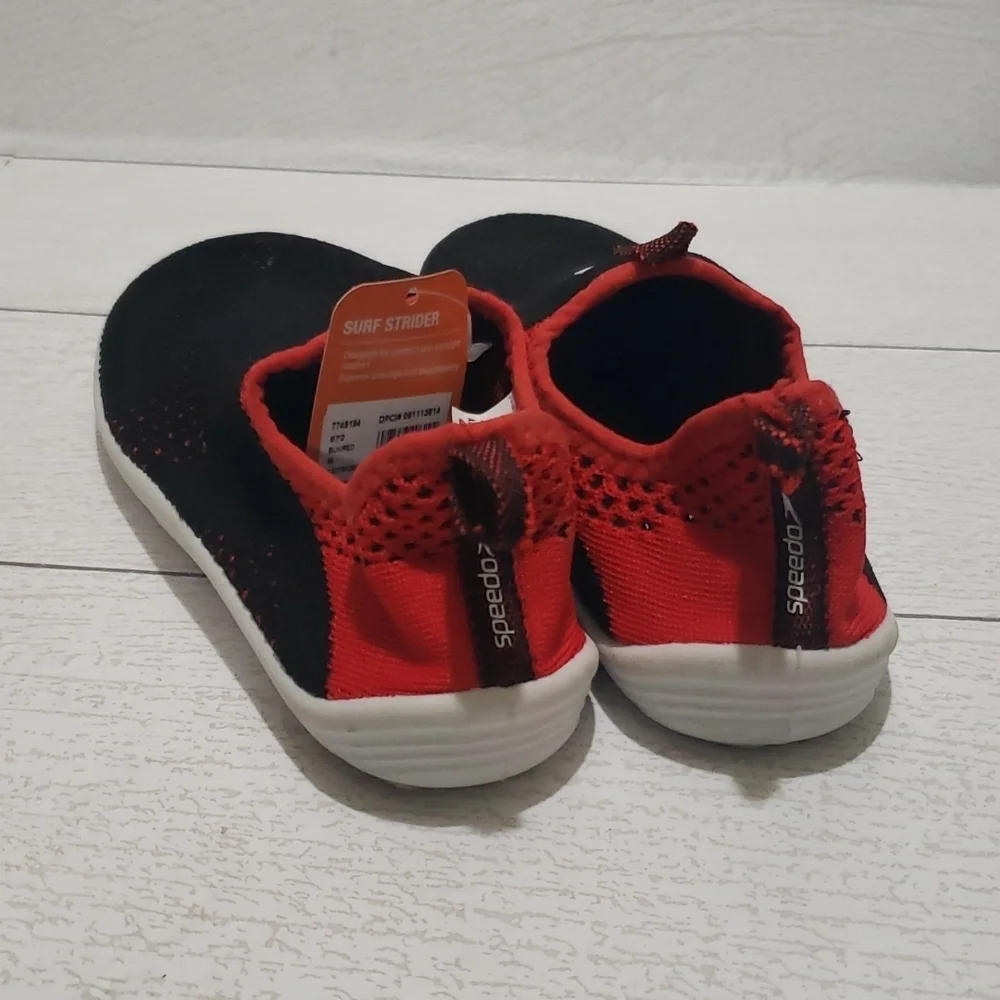 Speedo M 2/3 boys water beach swimming  shoes